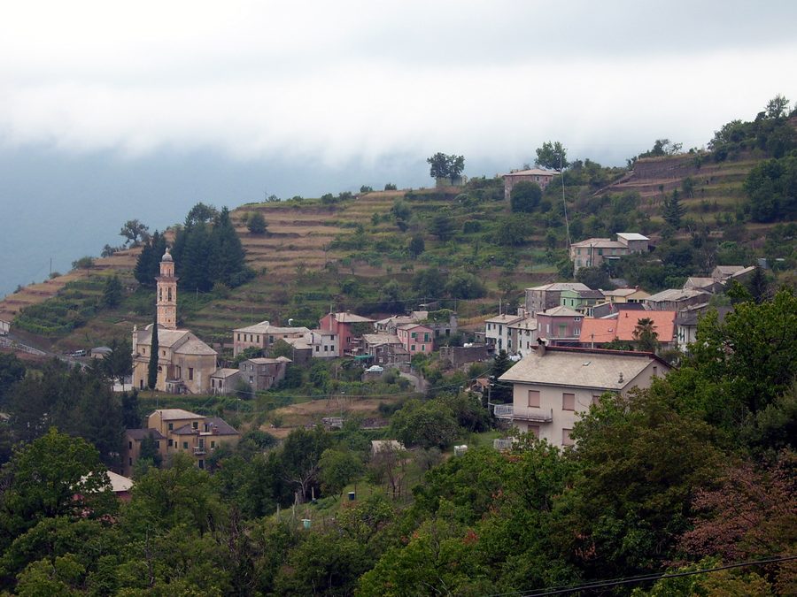Панорама Ореро в Лигурии