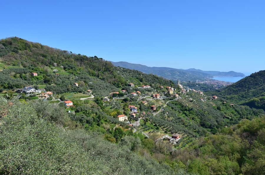 Панорама Сангуинето у Кьявари в Лигурии