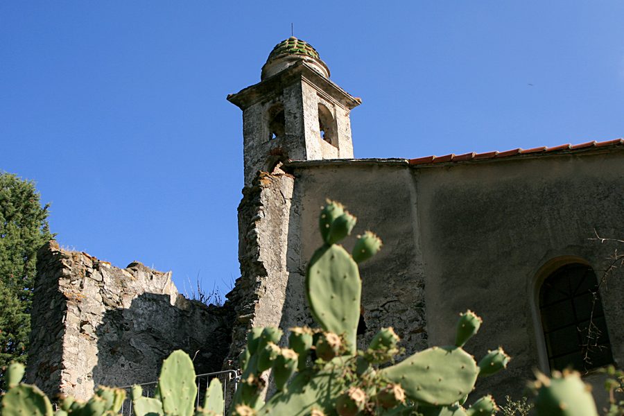 Церковь Santa Maria Maddalena в Элера, Альбисола-Супериоре